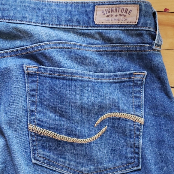 Signature by Levi Strauss Mid Rise Straight jeans - Picture 4 of 9